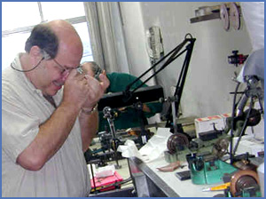 Master diamond cutter